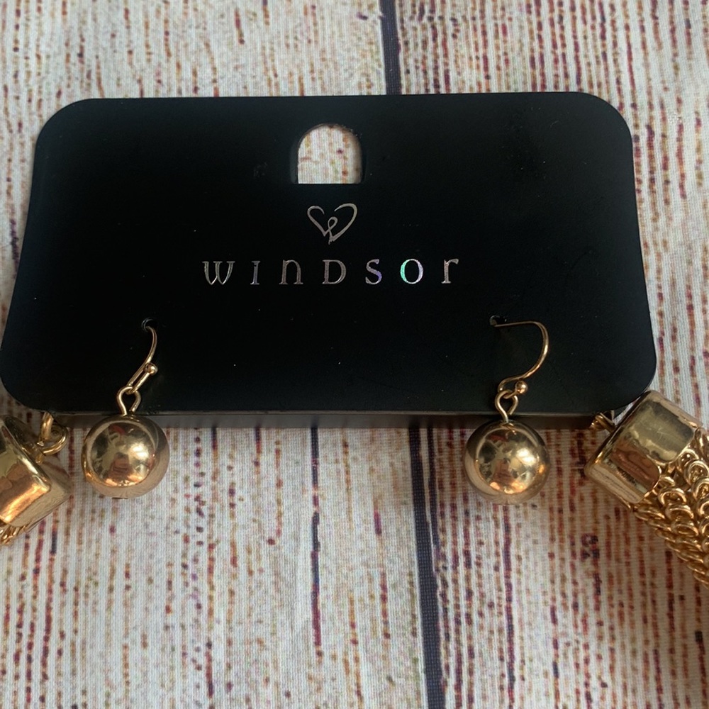 Windsor//  2 piece jewelry set Gold - Picture 6 of 6